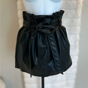 DO + BE Faux Leather Black Skirt (M)